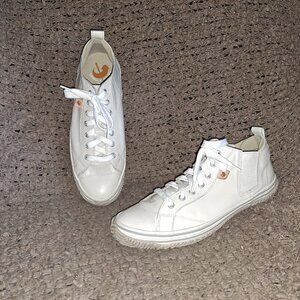 SPINGLE MOVE-SPM-442 Gore-Off White Kangaroo Leather-Sz L-Women 9.5/Men 8.5-NM